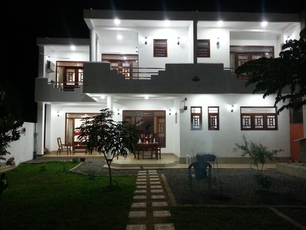 Villa River View ألوثغاما المظهر الخارجي الصورة
